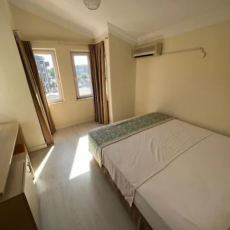 Aparthotel Family Papaya Apart Side