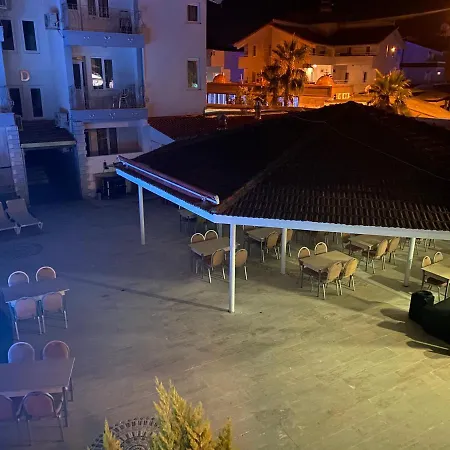 Family Papaya Apart Aparthotel Side